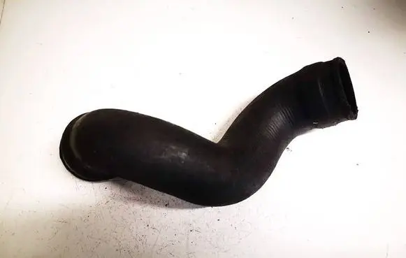 Volkswagen PASSAT B5 Intercooler hose/pipe 058145834a