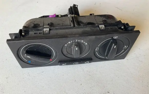 Ford Galaxy Climate control unit 7M5907049E YM2119980BF WVA03400
