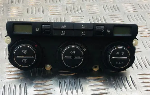 Volkswagen PASSAT B6 Climate control unit 74641431