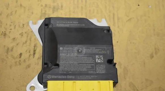 Mercedes-Benz A W177 Airbag control unit/module
