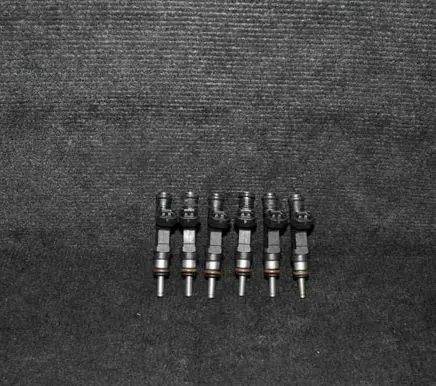 Audi A6 S6 C6 4F Fuel injectors set 0280158053