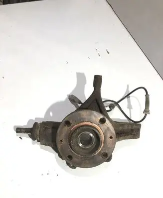Citroen C4 I Front wheel hub