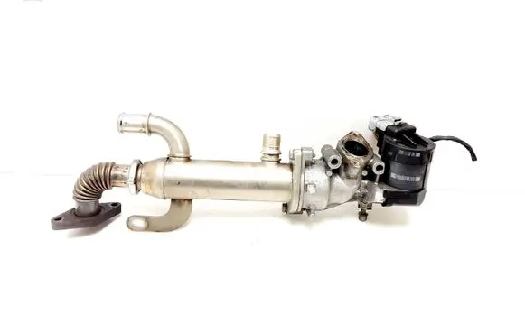 Volvo V50 EGR valve cooler 8653691