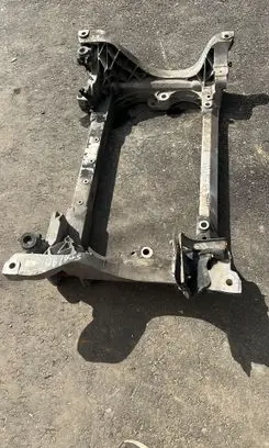 Maserati Ghibli Front subframe 0670001453