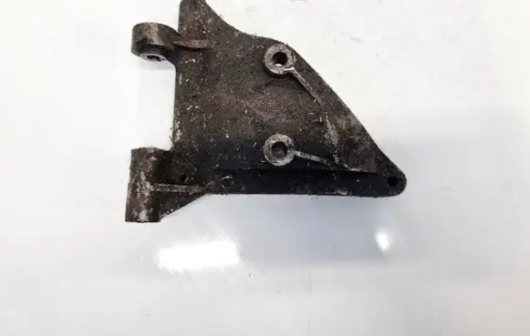 Audi A6 S6 C5 4B Engine mounting bracket 059260885F