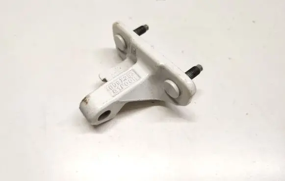 Mercedes-Benz GLC X253 C253 Rear door upper hinge X2531609