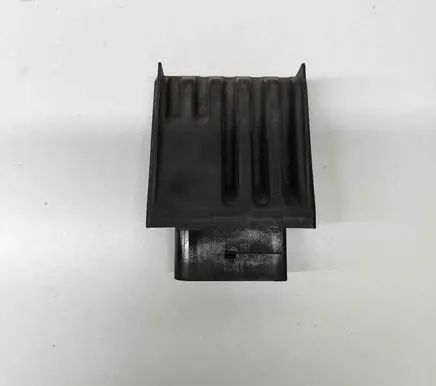 Volkswagen PASSAT B8 Fuel injection pump control unit/module 3G0906121B