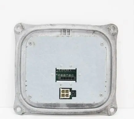 Audi A4 S4 B8 8K Light module LCM 8K0907472