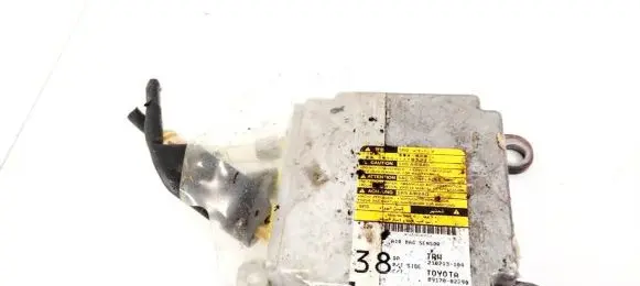 Toyota Corolla E120 E130 Airbag control unit/module 8917002290 89170-02290