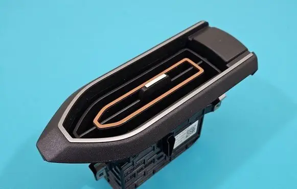 Dacia Sandero III Dashboard air vent grill cover trim 687612745R IMPRK1443579