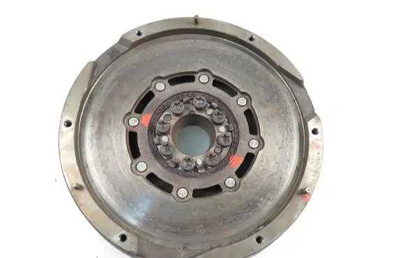 Toyota Avensis T250 Dual mass flywheel 415028410