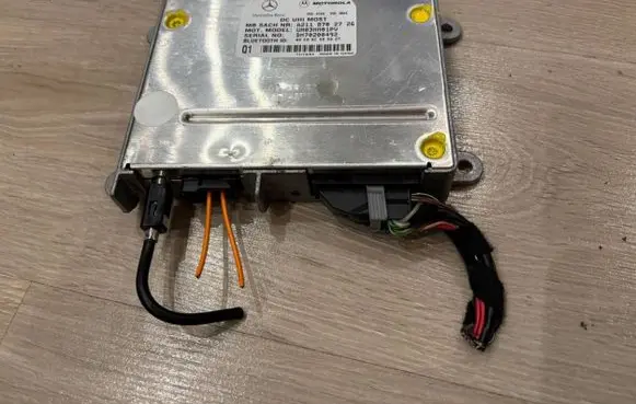 Mercedes-Benz C W203 Bluetooth control unit module A2118702726 DM70200492 2118702726
