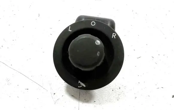 Jeep Grand Cherokee (WK) Wing mirror switch 56040536AF 145543165A0732