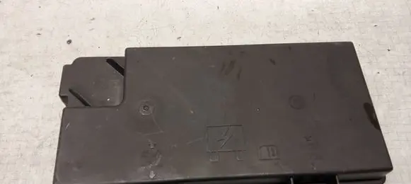 Fuse box cover