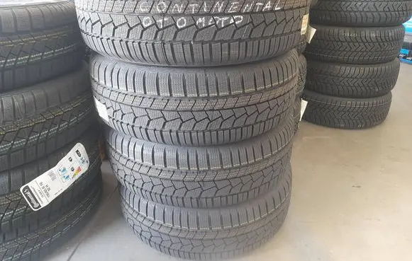 Volkswagen Touran III R17 winter tire 2056017