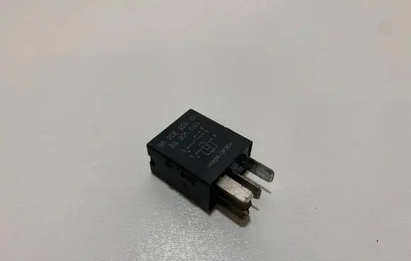 Citroen Xsara Picasso Other relay 9620220980 29201043