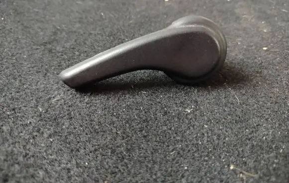 KIA Ceed Seat adjustment handle 