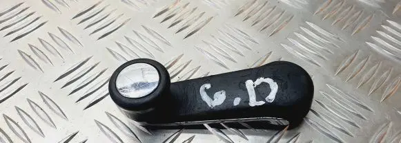 Volkswagen PASSAT B5 Rear door window winding handle 443837581D