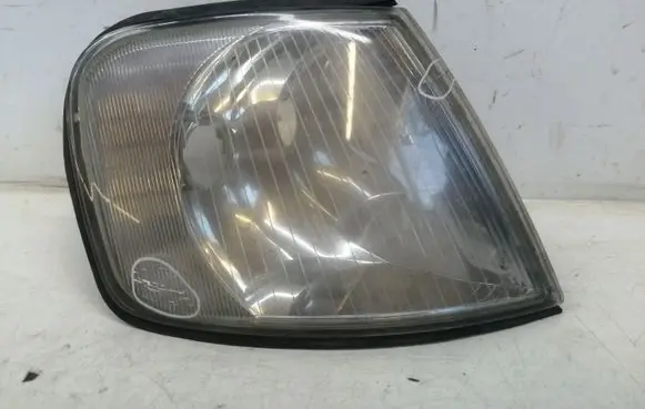 Audi A3 S3 8L Front indicator light