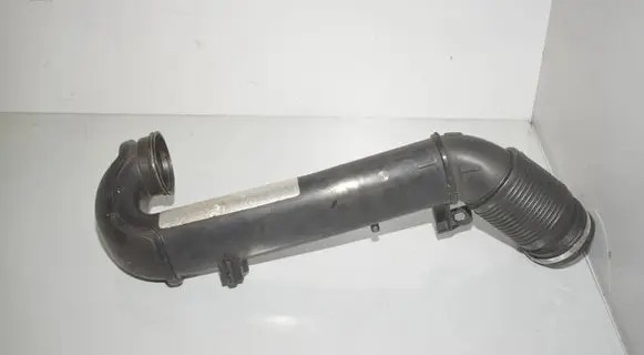 BMW 2 F45 Air intake hose/pipe 8511377 13718511377