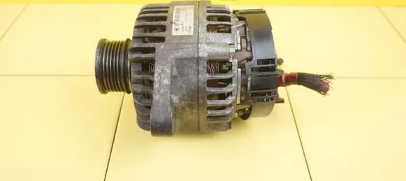 Alfa Romeo Giulietta Generator/alternator 51854898 940A1000
