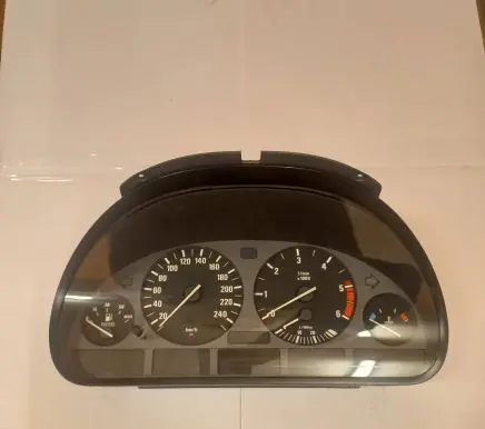 BMW 5 E39 Speedometer (instrument cluster) 62118372361 110008735