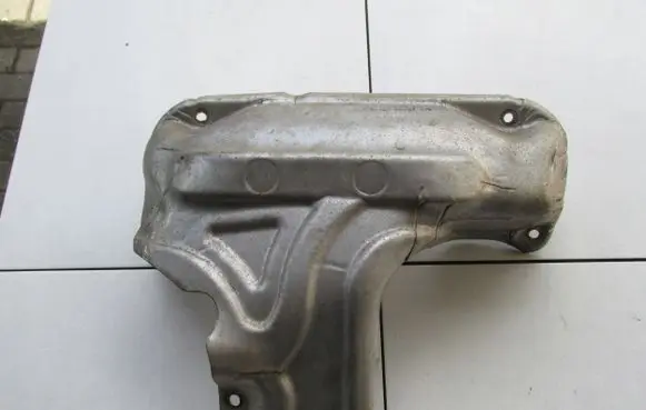 Ford C-MAX II Heat shield in engine bay 9N454