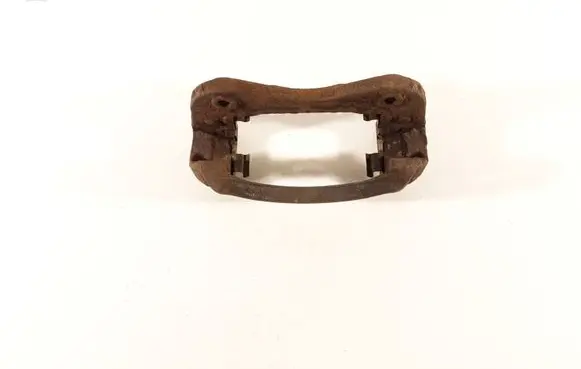 SsangYong Rexton I Front Brake Caliper Pad/Carrier 
