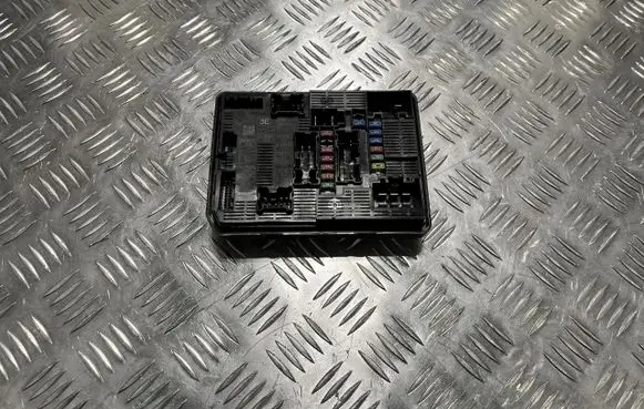 Nissan X-Trail T33 BSM Control unit 284B76RA2D