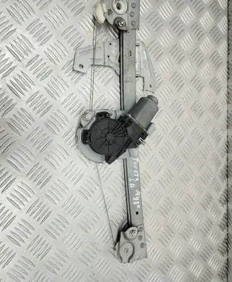 Toyota Aygo AB10 Front door window regulator with motor 400843B