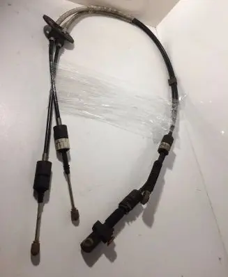Ford Focus Gear shift cable linkage XS4R7E395BE
