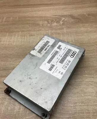 Volkswagen PASSAT B6 Other control units/modules 8E0035593D 28011739