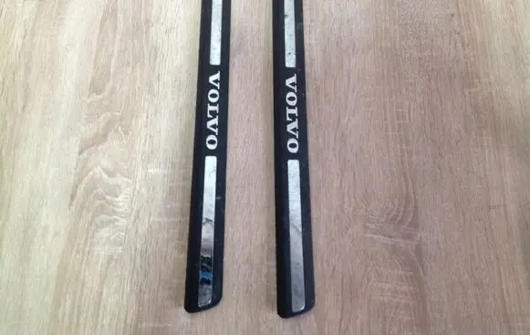 Volvo XC90 Front sill trim cover 8659960