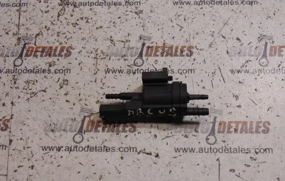 Mercedes-Benz C W204 Turbo solenoid valve A0025401497