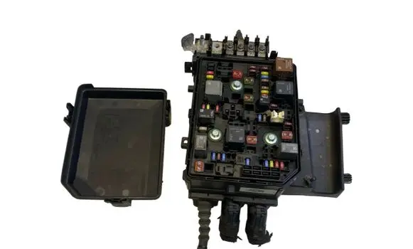 Opel Astra K Fuse box set 13379209 39019198