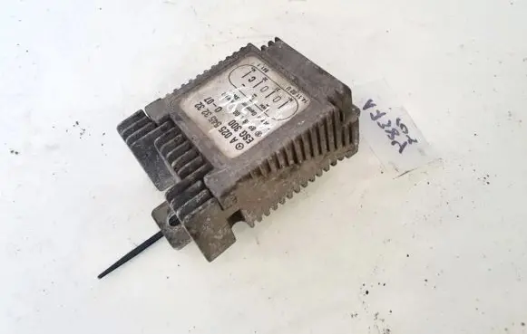 Mercedes-Benz Vaneo W414 Coolant fan relay A0255453232 esg300q-07