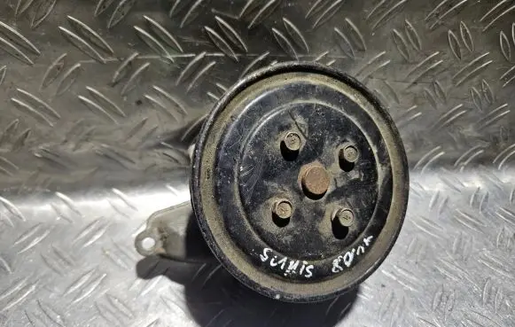 Nissan Sunny Water pump