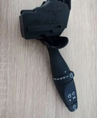 Ford Mondeo Mk III Wiper control stalk 1S7t17a553d