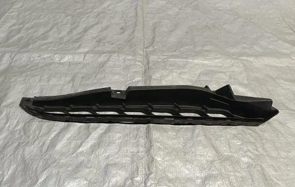 Hyundai i30 Front bumper upper radiator grill 86354-2R500