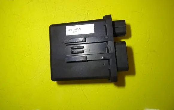 Coolant fan relay