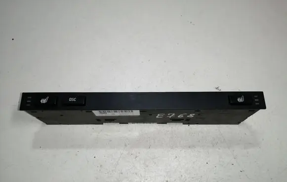 BMW 5 E39 Seat heating switch 8373772 61318373772