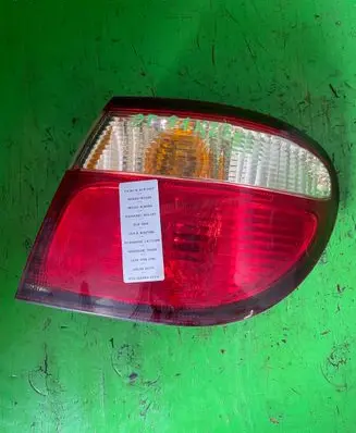 Nissan Almera N16 Rear/tail lights