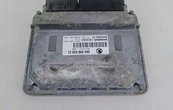 Skoda Octavia Mk2 (1Z) Engine control unit/module ECU
