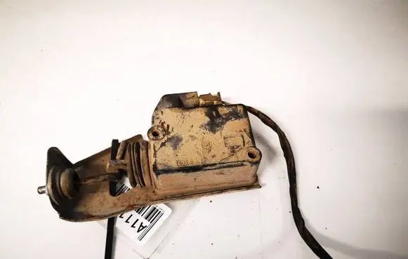 Peugeot 407 Central locking motor 9643826880