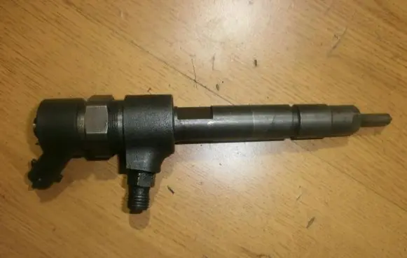 Alfa Romeo 156 Fuel injector 0445110002