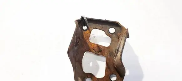 Chevrolet Aveo Bracket in trunk/boot 
