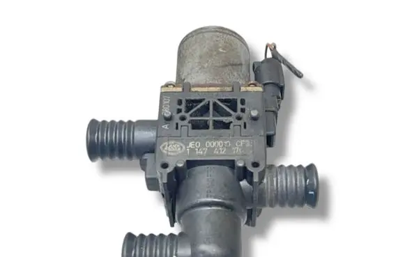 Land Rover Range Rover L322 Electric auxiliary coolant/water pump 1147412170 JE0000010