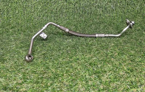 BMW 5 G30 G31 Turbo turbocharger oiling pipe/hose 2678729 267872901