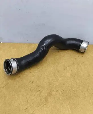 Mercedes-Benz CLK A209 C209 Intercooler hose/pipe A209528068