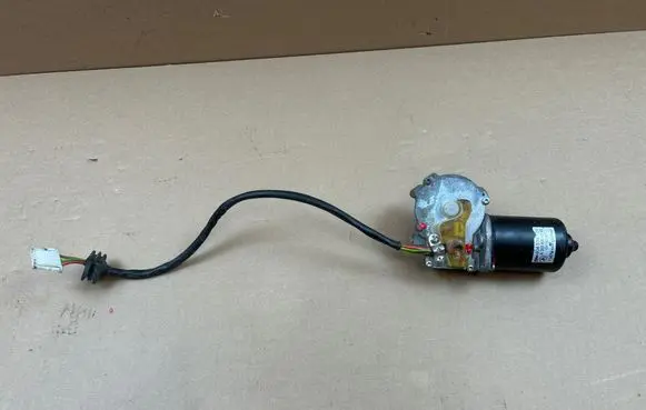 Mercedes-Benz C AMG W203 Wiper motor A2038200342